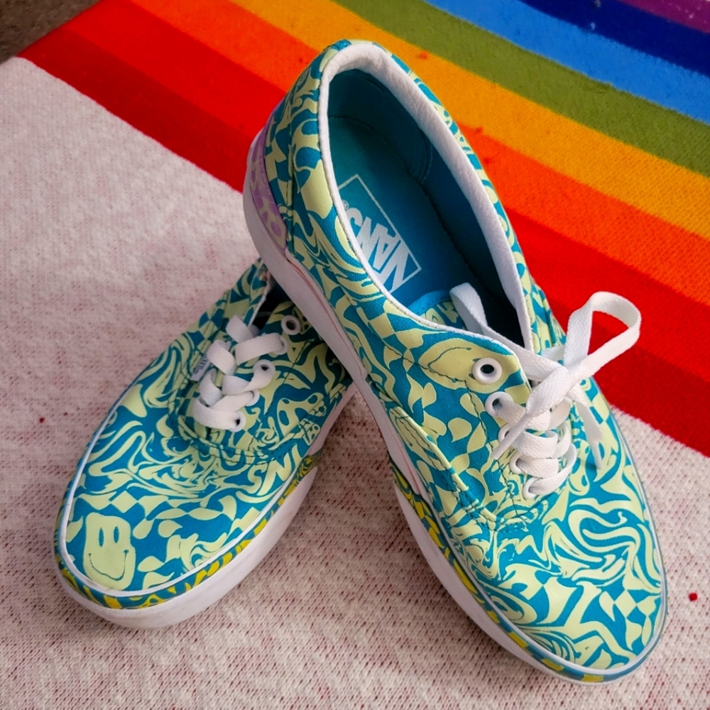 Van's women's platform Sneaker
